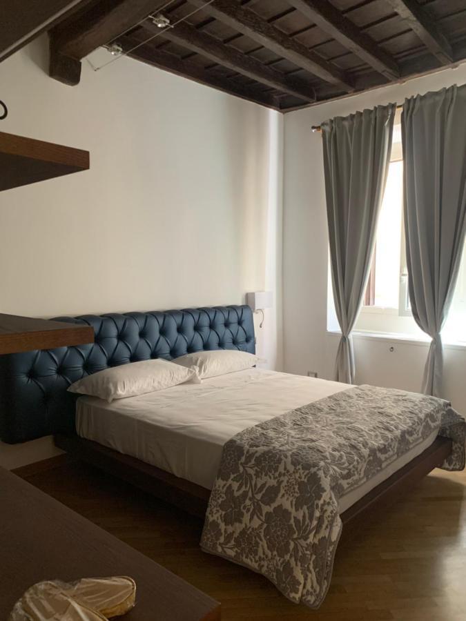 Luxury Roman Holiday Coronari Apartment ภายนอก รูปภาพ